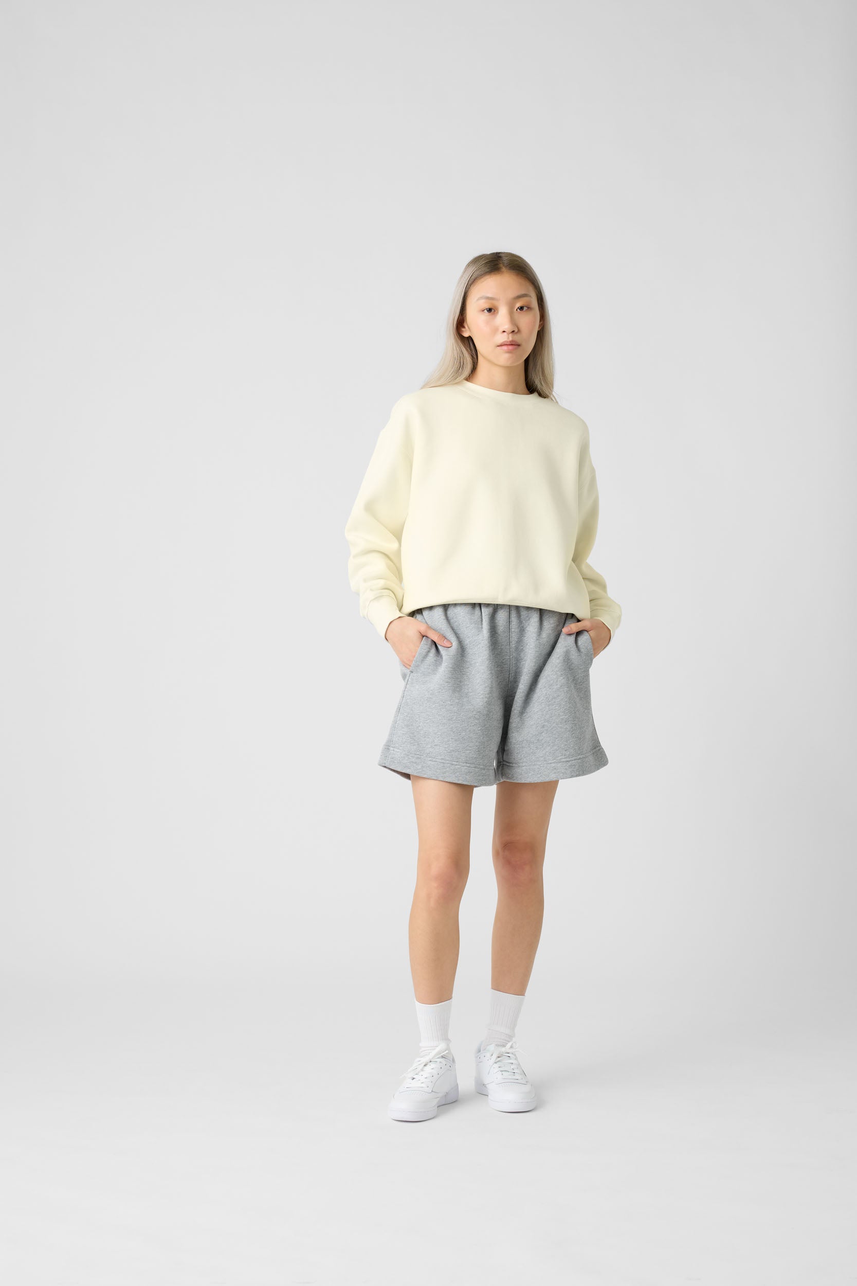 Ascolour Wos Relax Crew 4160 Relax Crew Butter Model Front - Custom Printed - Print Blanc